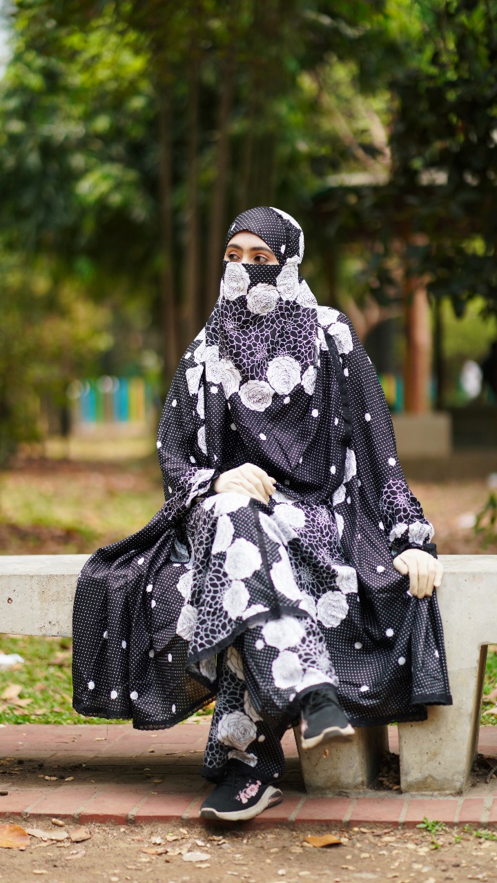 খিমার প্লাজু সেট।